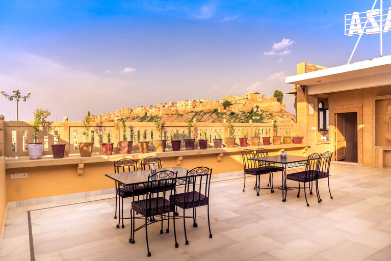 Food & Drinks 5, Hotel Sky Plaza, Jaisalmer