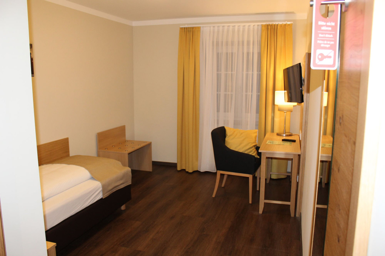 Bedroom 3, Hotel Brauereigasthof Amberger, Eichstätt