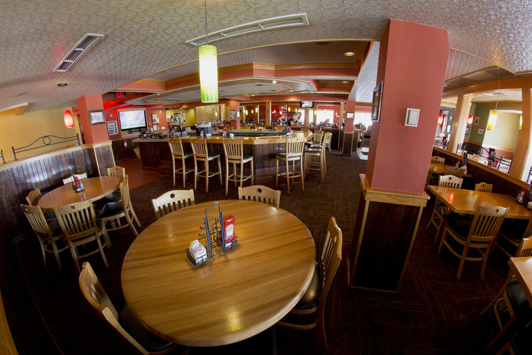 Food & Drinks 5, Oakes Hotel Overlooking the Falls, Niagara