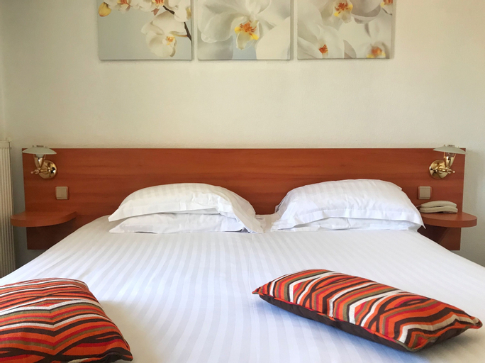Bedroom 24