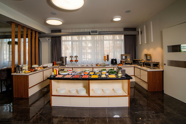Food & Drinks 5, Elysium Gallery Hotel, Yerevan