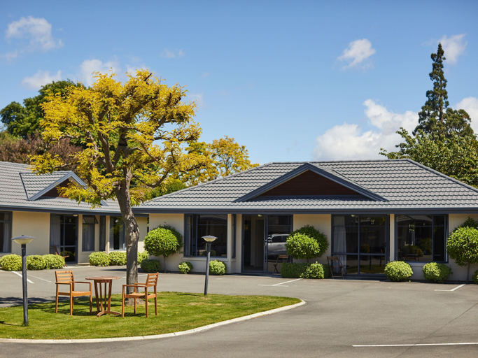 Exterior & Views 2, Centre Court Motel, Marlborough