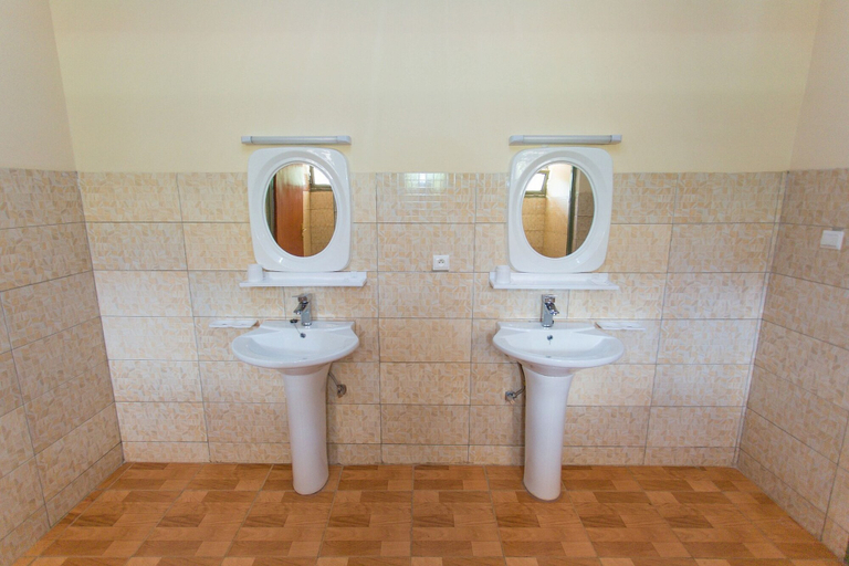 Bathroom 3, Cenetra Hotel, Kicukiro