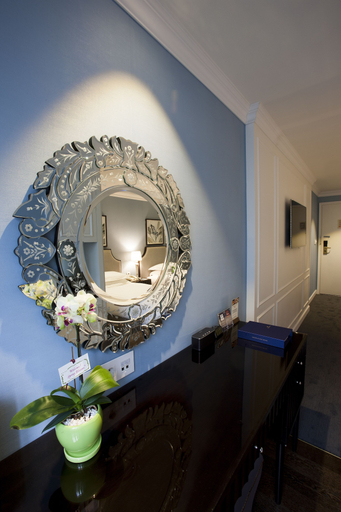 Bathroom 5, The Grand Hotel Myeongdong, Jung