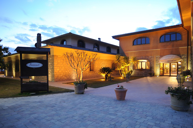 Exterior & Views 2, Agriturismo il Drago, Enna