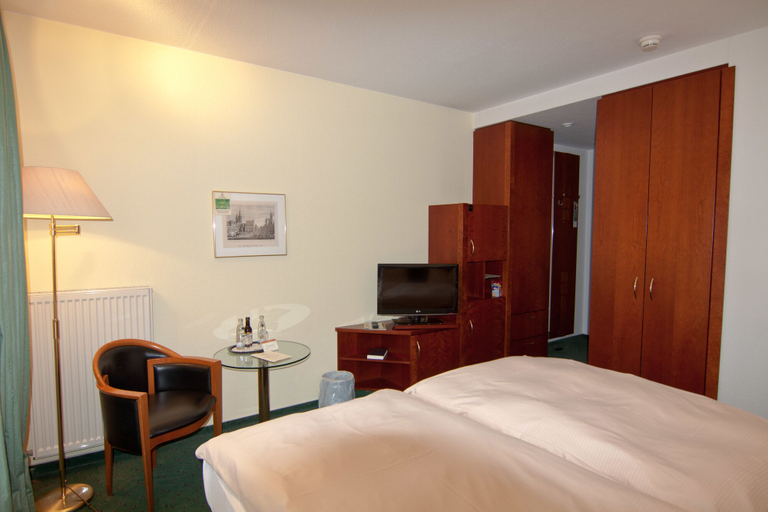 Bedroom 4, Parkhotel Unter den Linden, Harz
