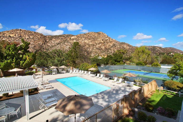 Riviera Oaks Resort, San Diego