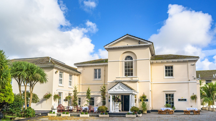 Exterior & Views 2, Penventon Park Hotel, Cornwall