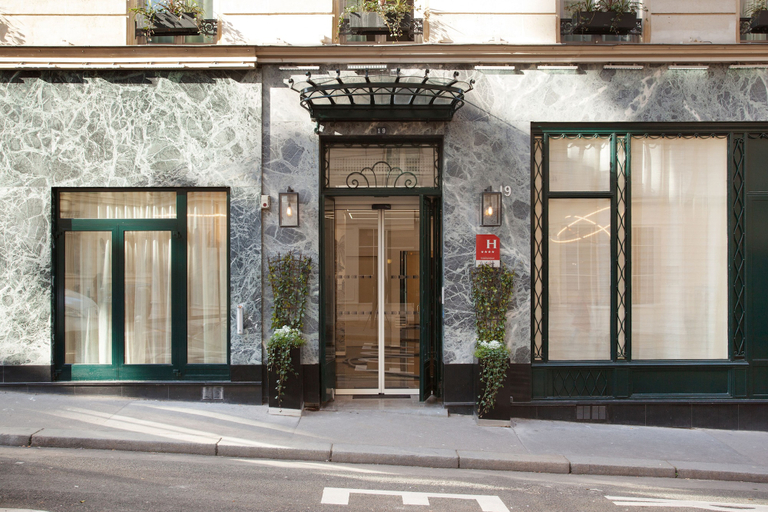 Exterior & Views 2, Grand Hotel Saint Michel, Paris