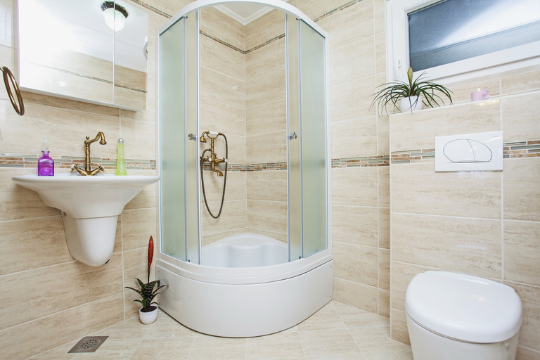 Bathroom 3, Stone House San Pelegrin, Vela Luka