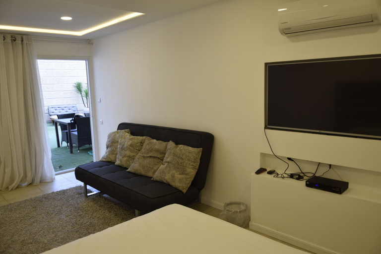 Others 5, La Palmora Suites