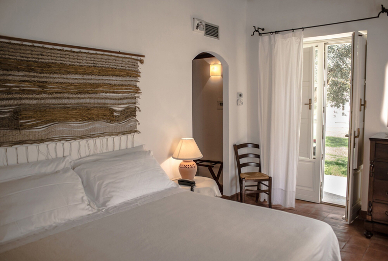 Bedroom 4, Hotel Masseria degli Ulivi, Syracuse