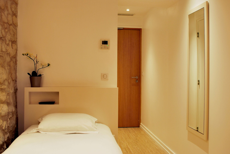 Bedroom 3, Hôtel de La Herse d'Or, Paris