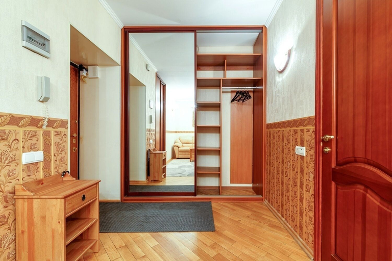 Others 4, Miracle Apartments Smolenskaya 7, Central