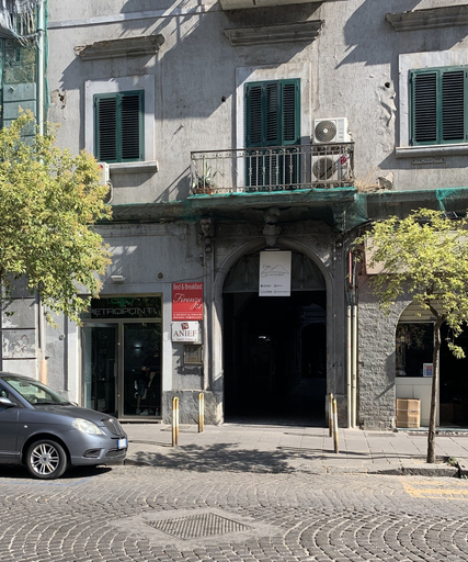 Exterior & Views 2, Firenze 32, Napoli