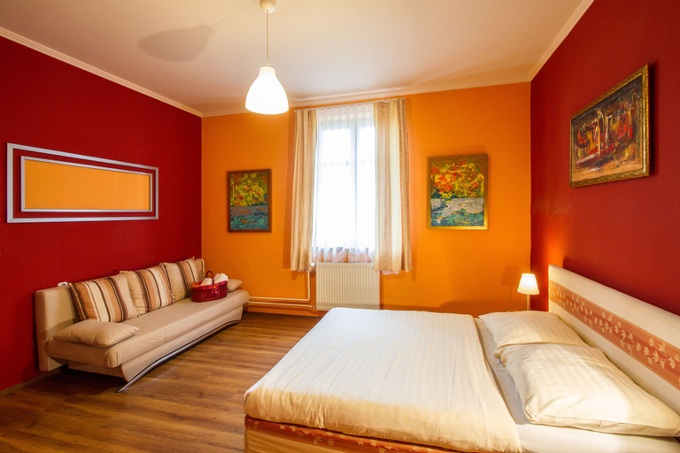 Bedroom 2, Hotel Plauter Kúria, Dunajská Streda