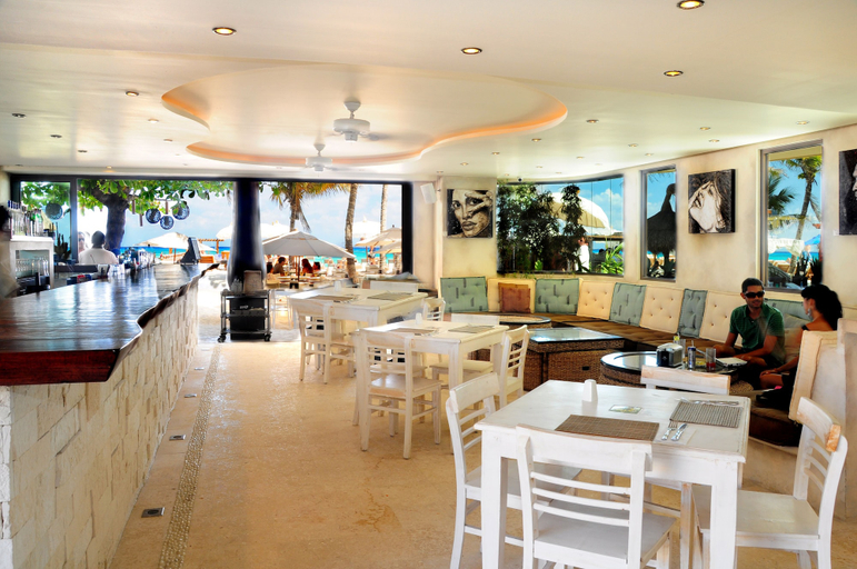 Food & Drinks 5, Porto Playa Condo Hotel & Beachclub, Cozumel