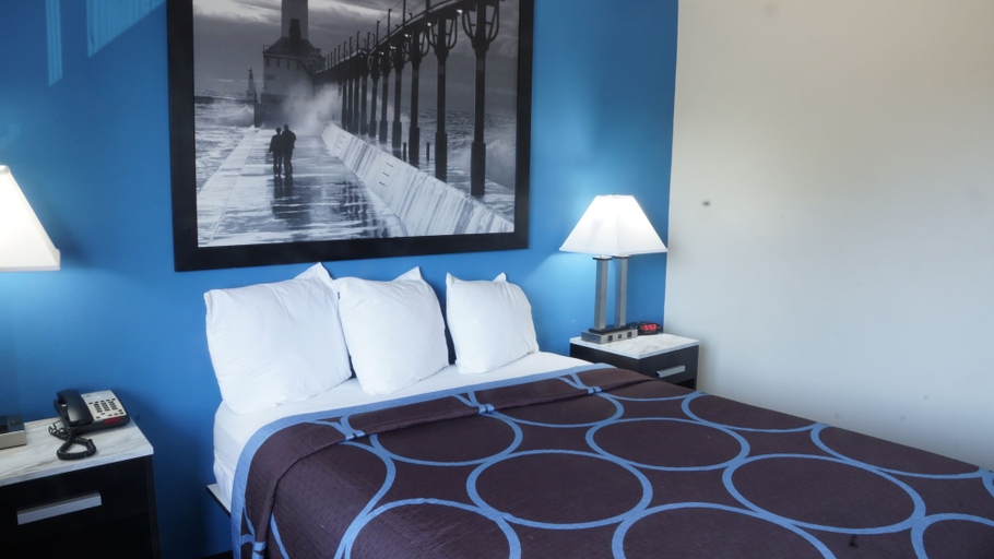 Bedroom 2, Quality Inn Elkhart, Elkhart