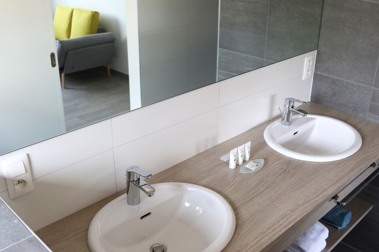Bathroom, Vakantiewoning Fossee, Limburg