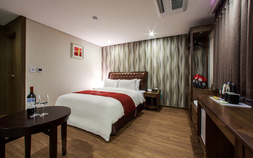 Bedroom 3, Harmony Hotel, Gandong