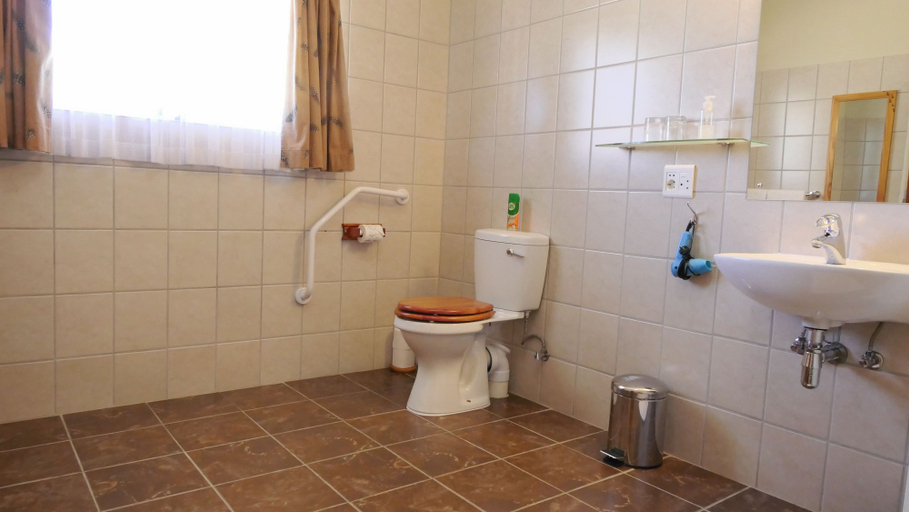Bathroom 3, Dornhügel Guestfarm, Grootfontein