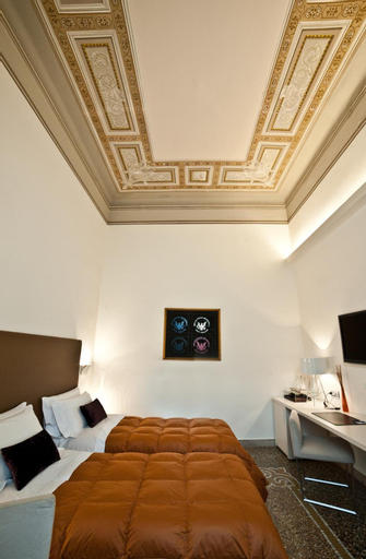Bedroom 2, Town House Cavour, Reggio Di Calabria