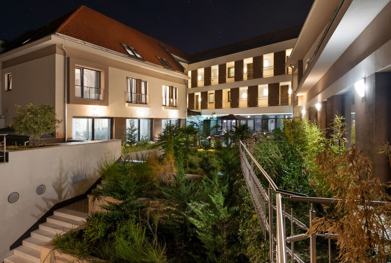 Exterior & Views 2, Fibula Residence Hotel & Wellness**** - Adults Only, Pécs