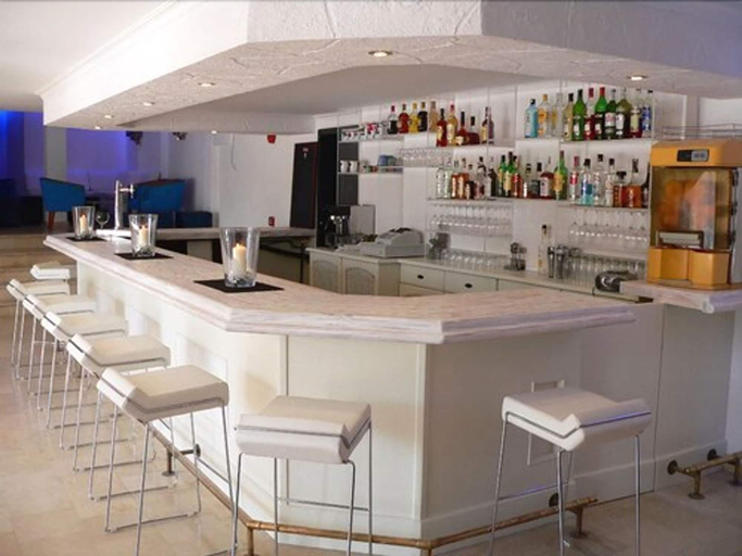 Food & Drinks 5, Hotel Navia Santa Ponsa, Baleares