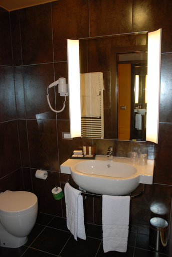 Bathroom 5, Zen Hotel Versilia, Lucca
