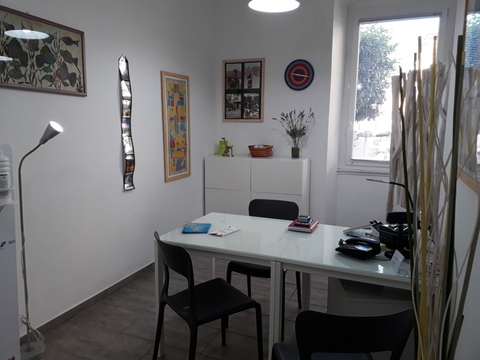 Others 5, Affittacamere Le Farfalle, La Spezia