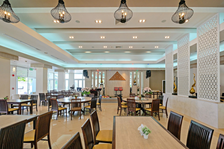 Food & Drinks 5, Green Lake Resort, Muang Chiang Mai