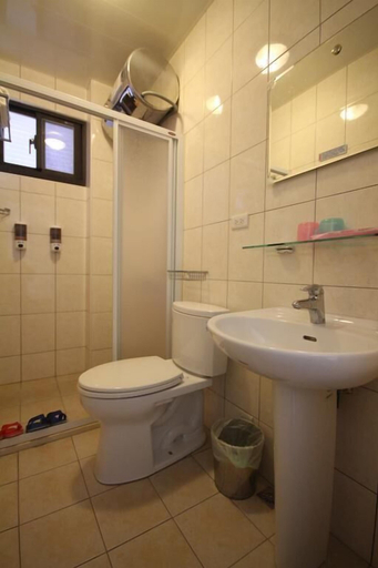 Bathroom, Gimei B&B, Kinmen