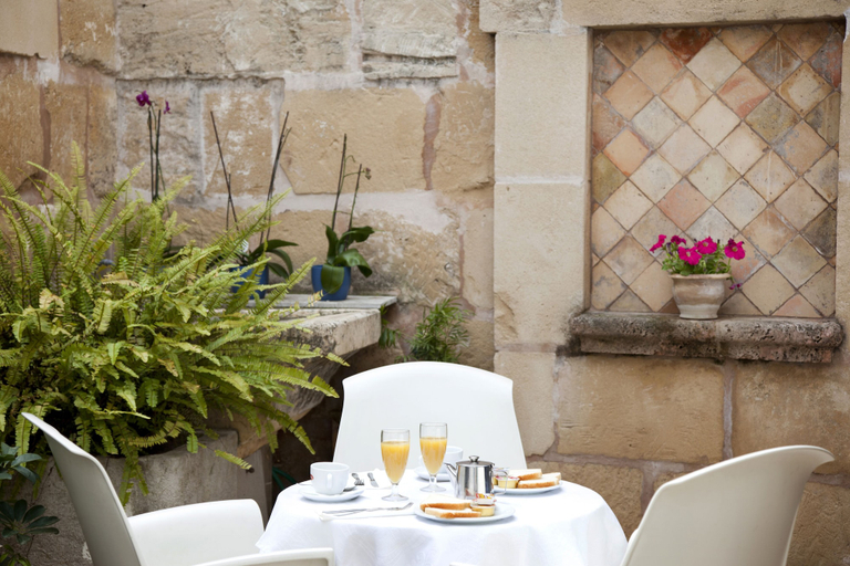 Food & Drinks 5, L'Hostal hotel d'interior, Baleares