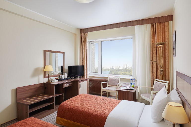 Bedroom 4, Hotel Izmailovo Delta, Eastern