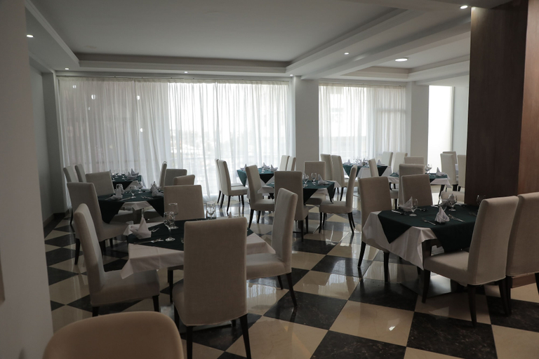 Food & Drinks, The Nest Hotel, Addis Abeba