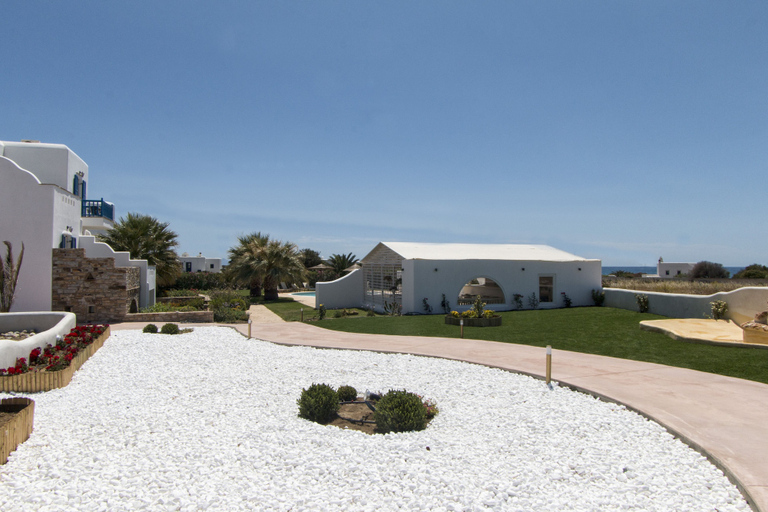 Exterior & Views 2, Dolphin Kastraki Studios, South Aegean
