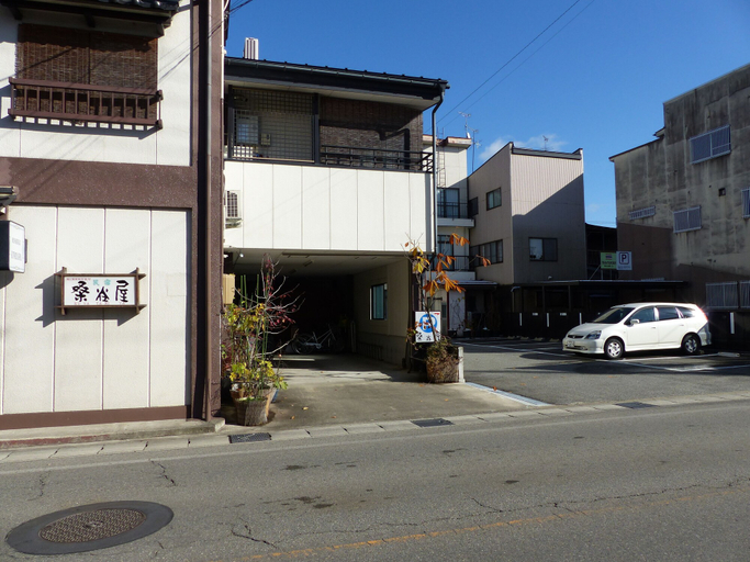 Exterior & Views 2, Minshuku Kuwataniya, Takayama