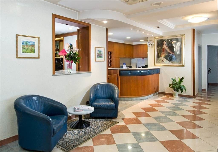 Others 5, Hotel Europa, Ascoli Piceno