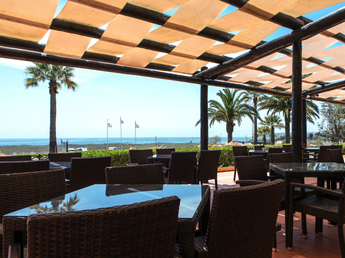 Food & Drinks 5, Meia Praia Lagos - Beach Club Apartments, Lagos
