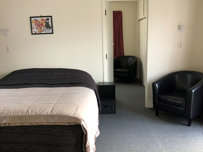 Bedroom 2, Alexandra Garden Court Motel, Central Otago