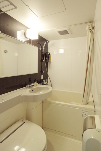 Bathroom 5, Candeo Hotels Fukuyama, Fukuyama