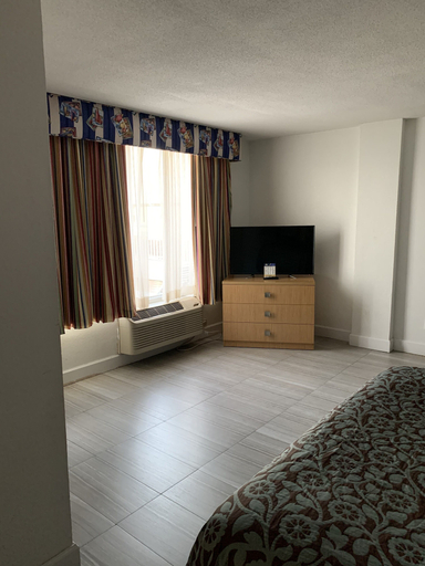 Bedroom 2, Arya Blu Inn & Suites, Volusia
