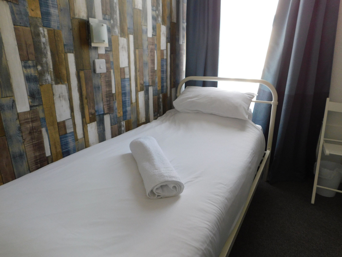 Bedroom 3, St Weonards Hotel, Torbay