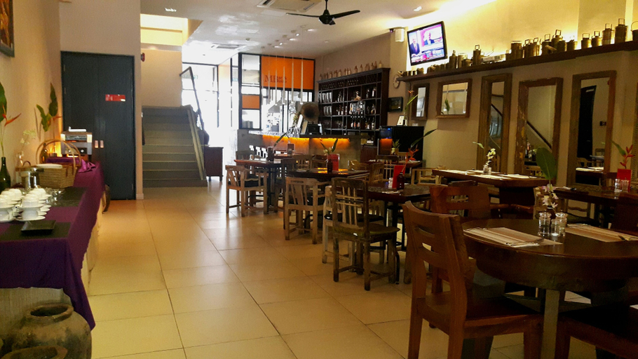 Food & Drinks 5, The Ranee Boutique Suites, Kuching