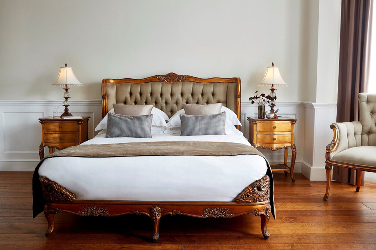 Bedroom 3, The Westbridge Hotel, London