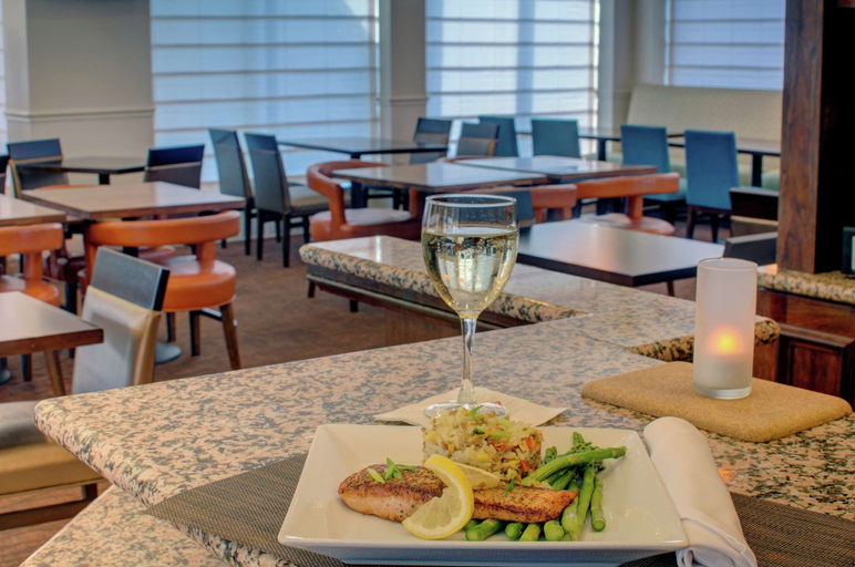 Food & Drinks 5, Hilton Garden Inn Norwalk, Fairfield