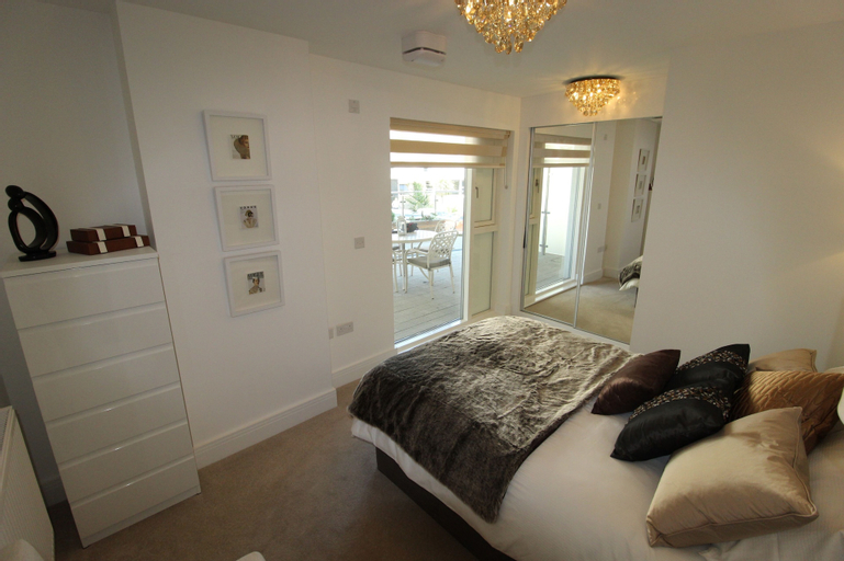 Bedroom 2, East Coast, Bournemouth