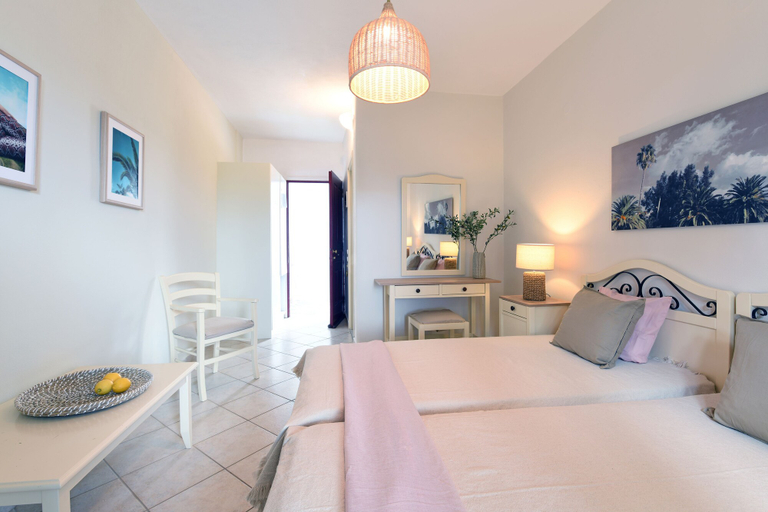 Bedroom 3, Hotel Asteras Paradise, South Aegean