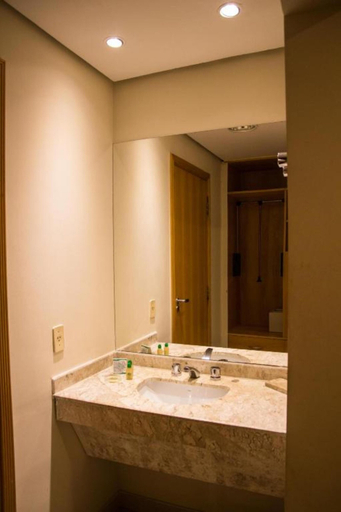 Bathroom 5, Carlton Plaza Baoba, Taubaté