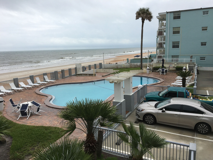 Exterior & Views 1, Arya Blu Inn & Suites, Volusia